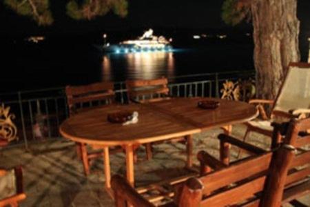 Margina Residence Hotel Gaios Esterno foto
